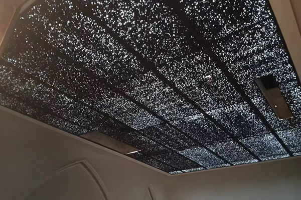 通孔泡沫鋁